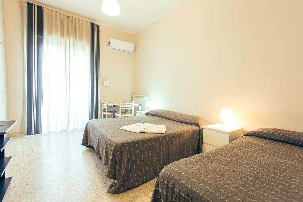 Valle Dei Templi Bed & Breakfast อากริเจนโต ภายนอก รูปภาพ